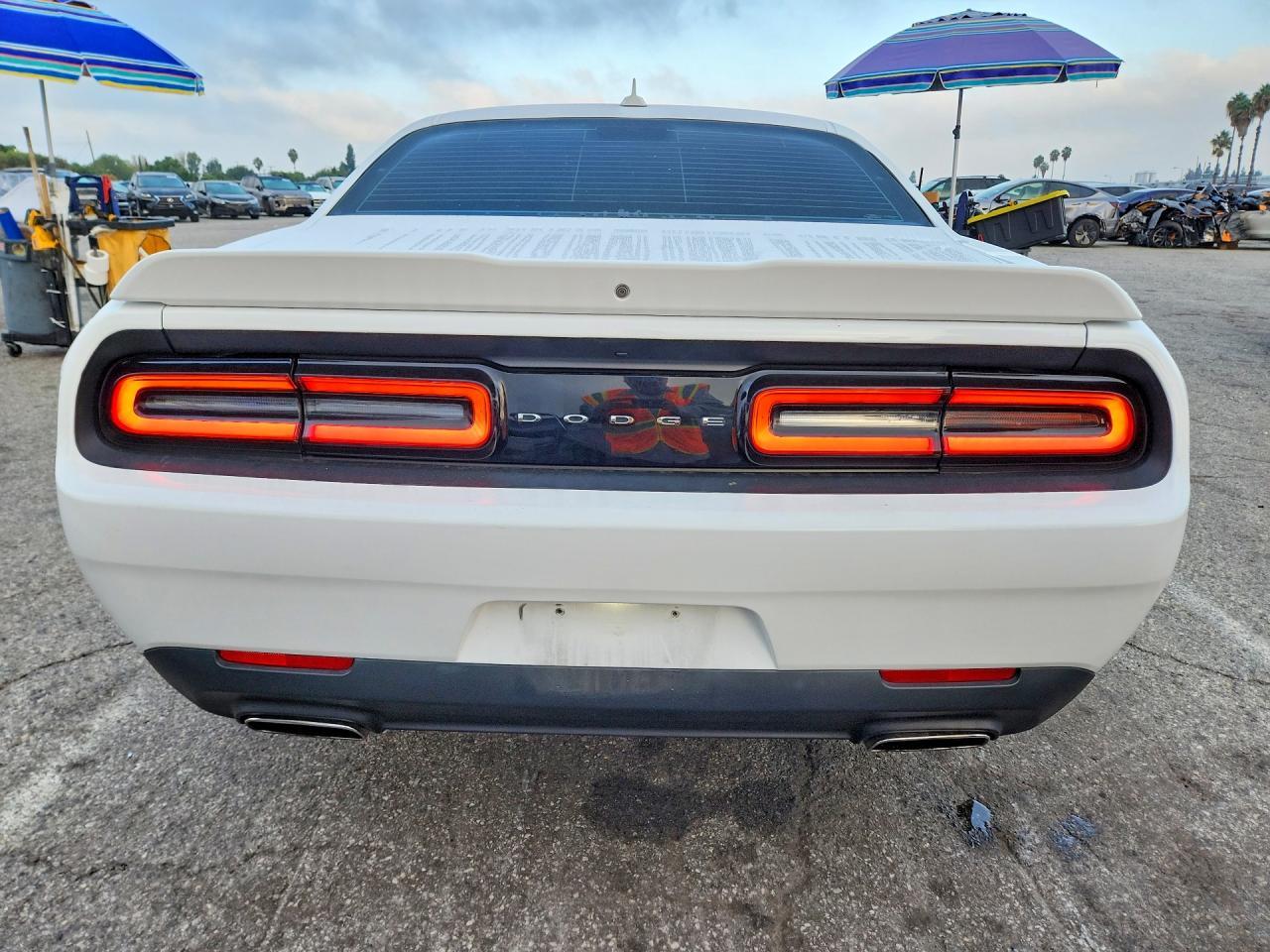 2020 Dodge Challenger Sxt - zdjęcie 6