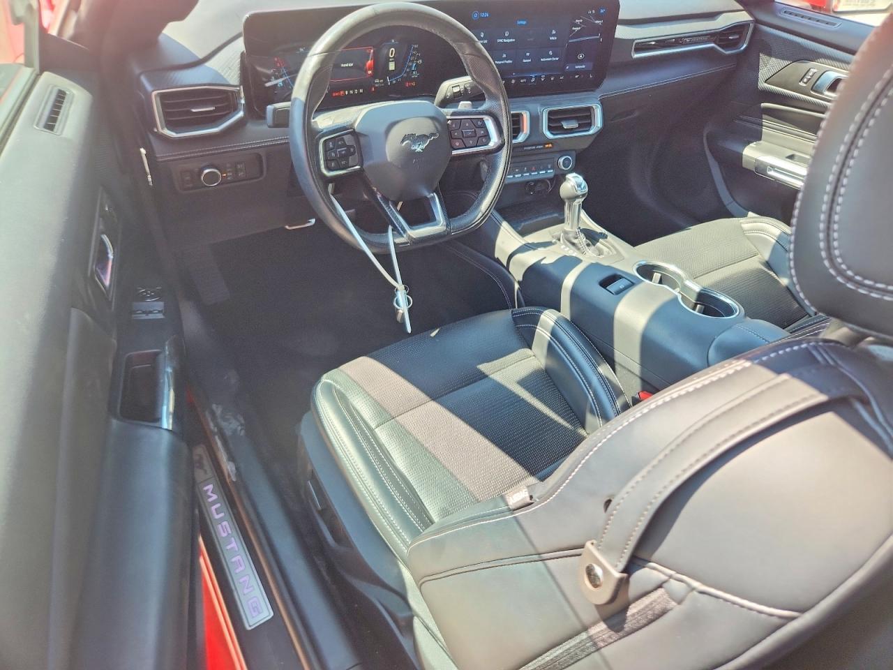 2024 Ford Mustang Gt - zdjęcie 8