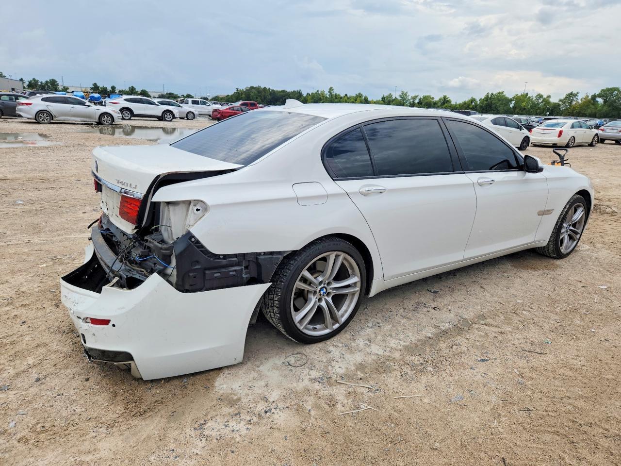 2015 BMW 740 Li - zdjęcie 3