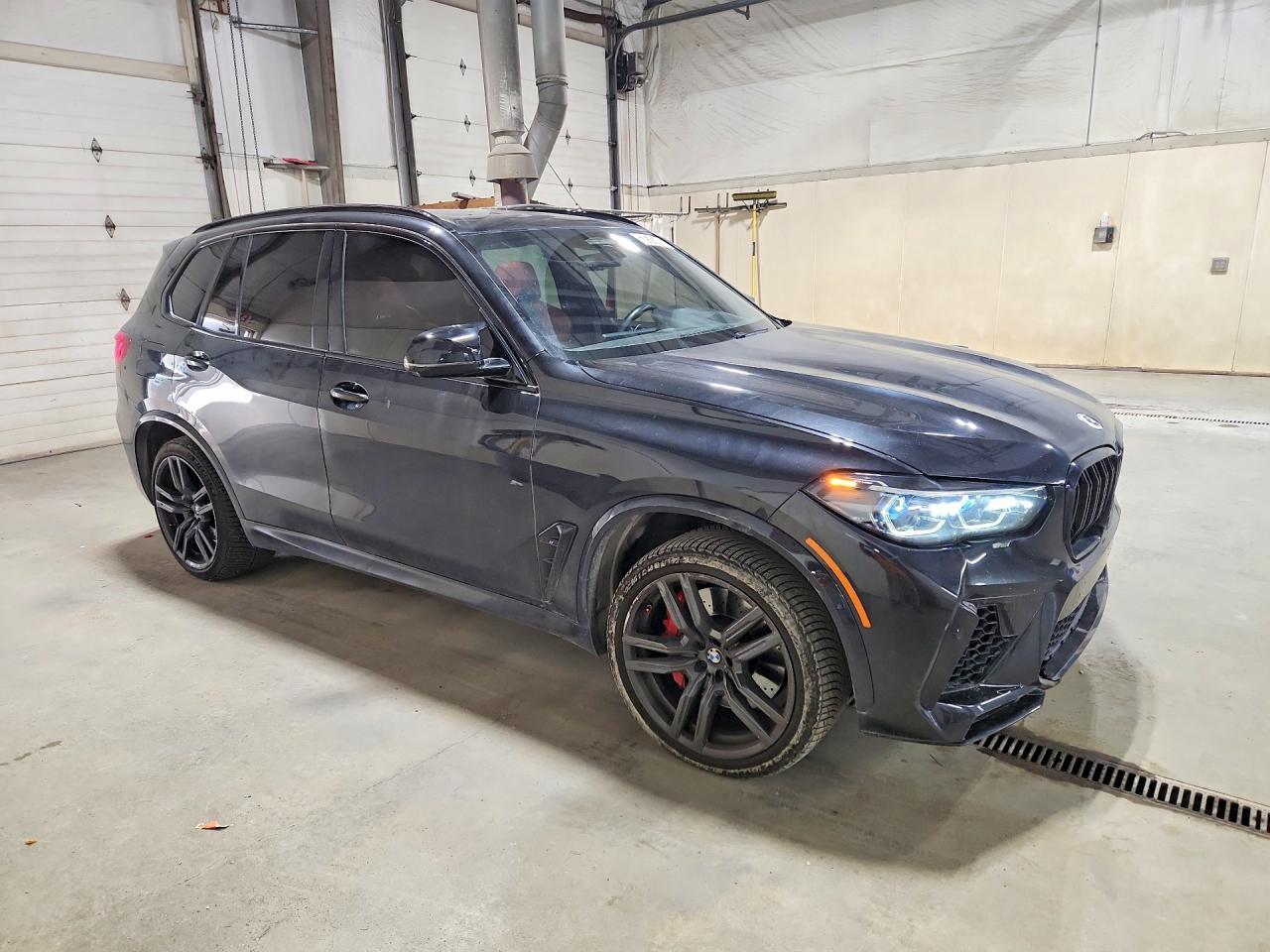 2023 BMW X5 M - zdjęcie 4