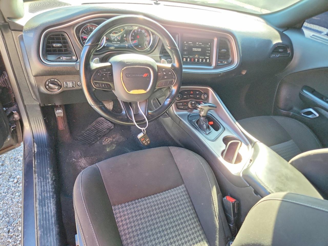 2020 Dodge Challenger R/T - zdjęcie 8
