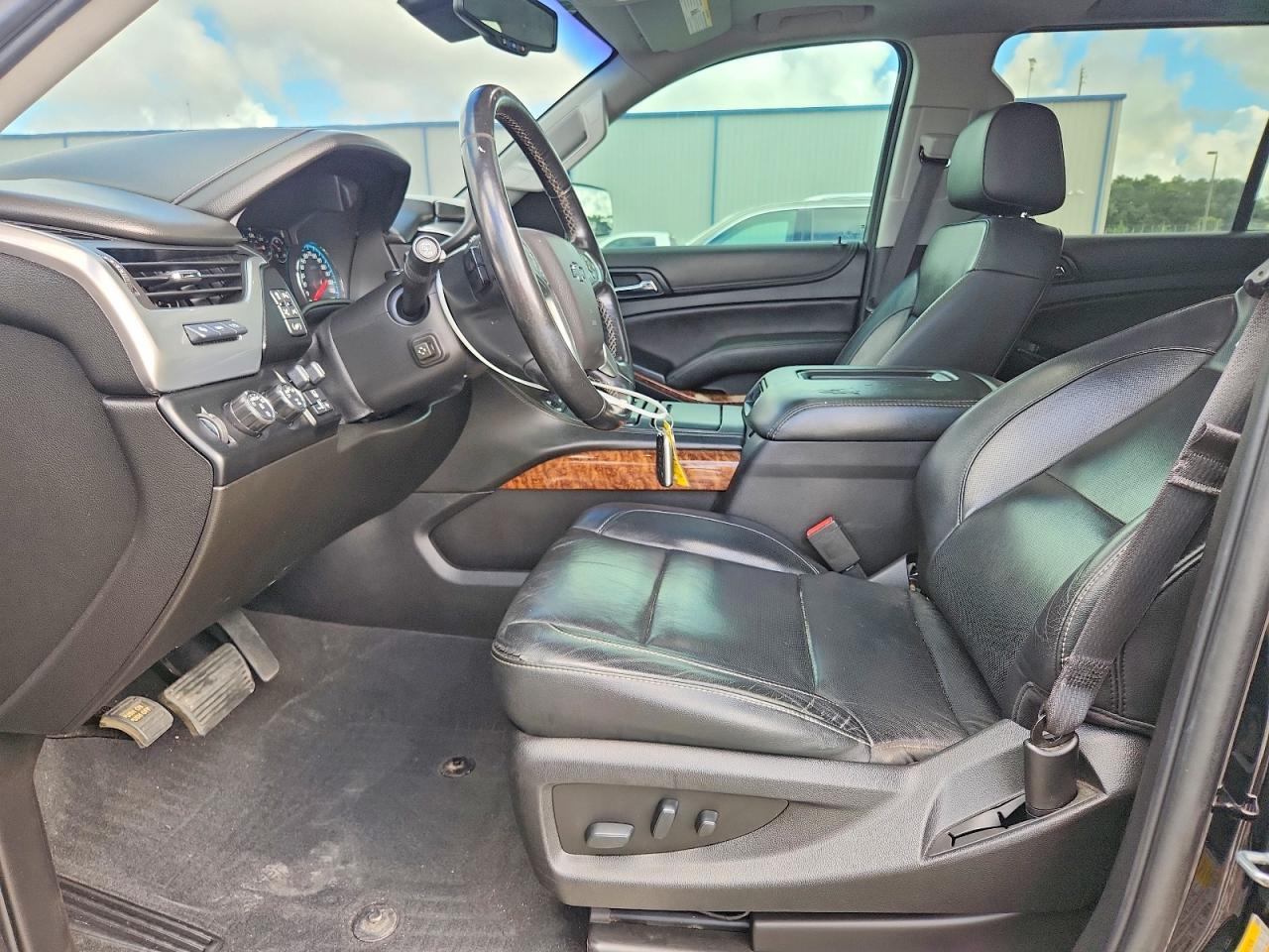 2019 Chevrolet Suburban K1500 Premier - zdjęcie 7