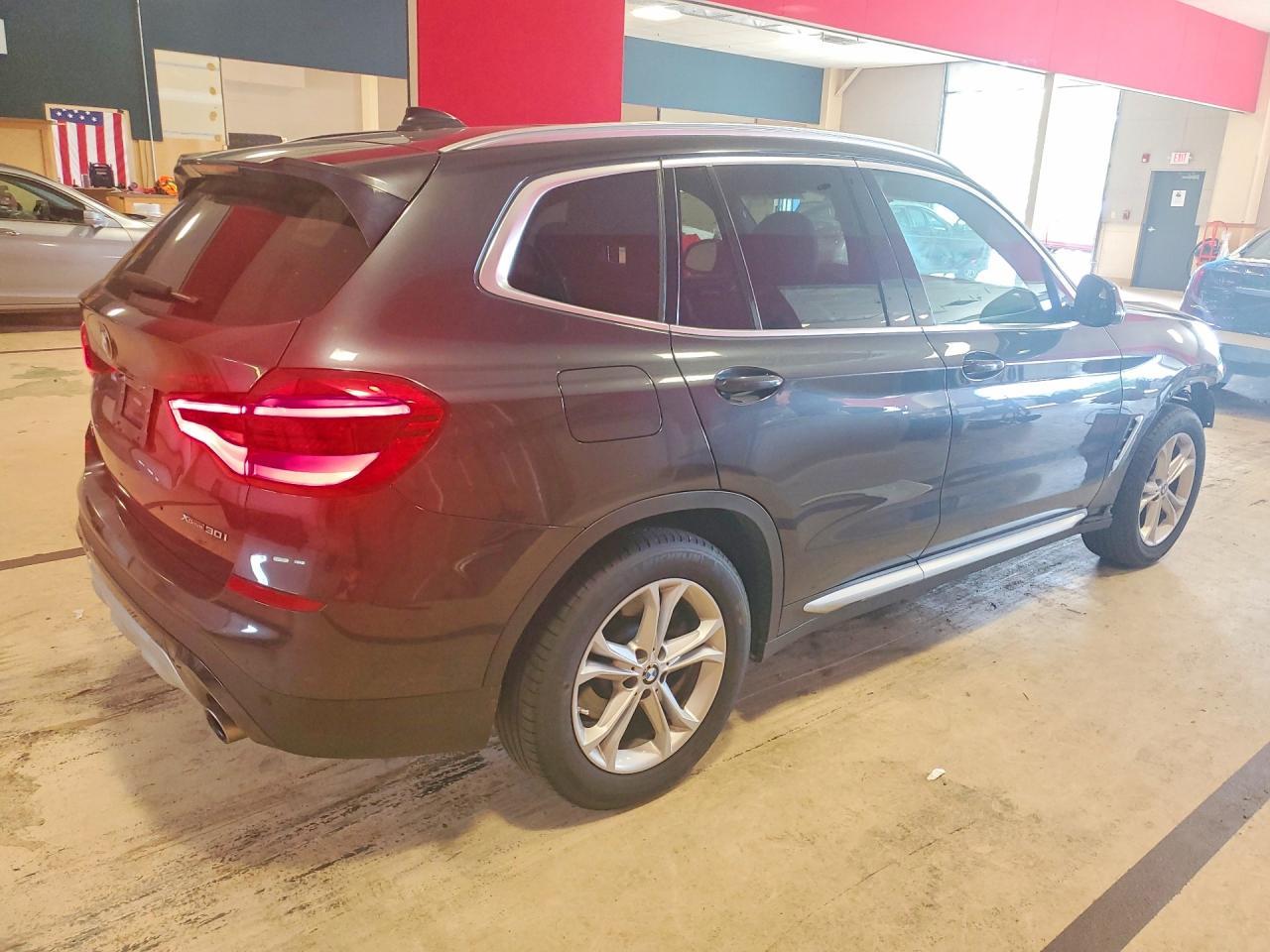 2020 BMW X3 xDrive30I - zdjęcie 3