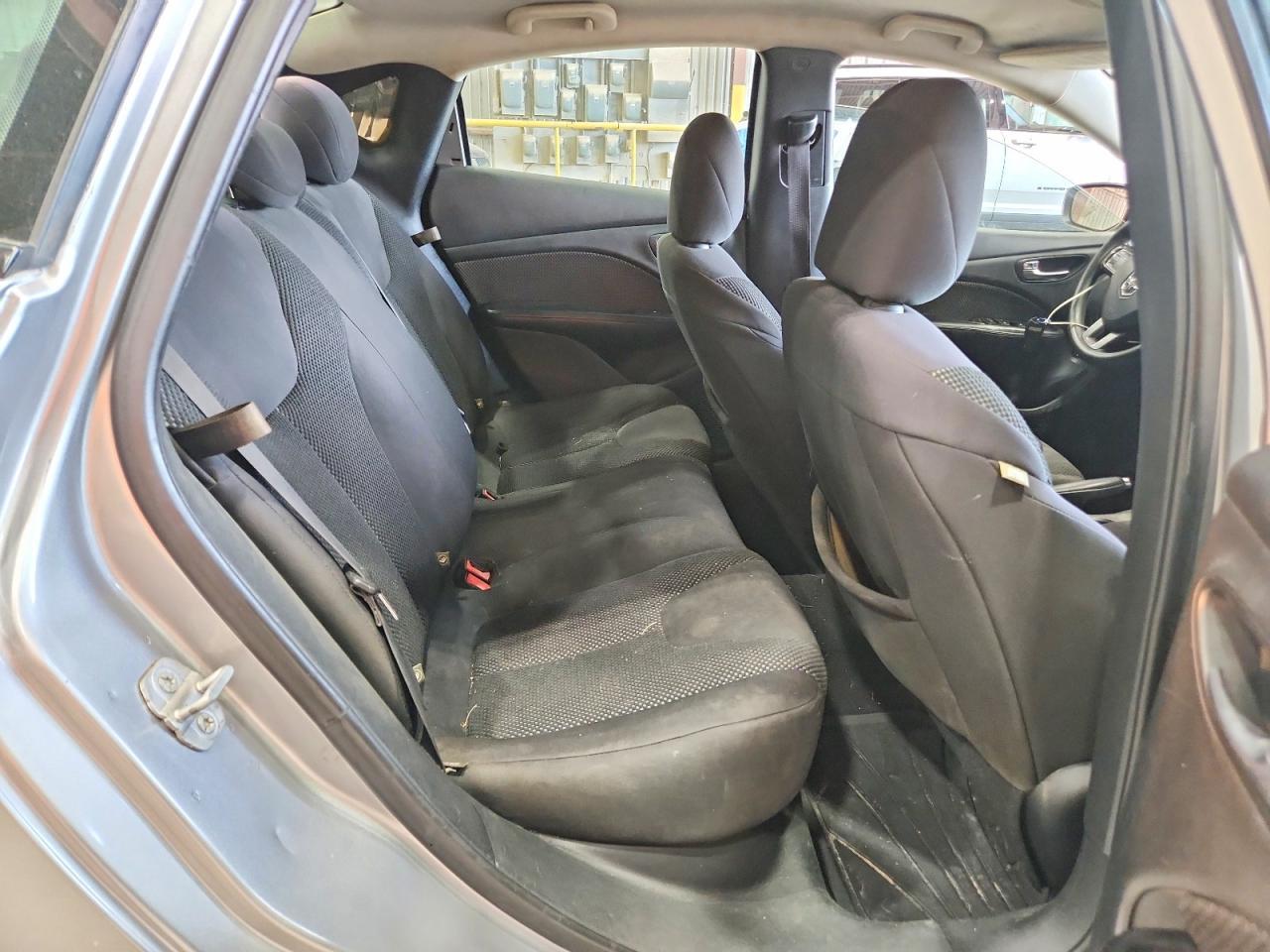 2014 Dodge Dart Se - zdjęcie 10