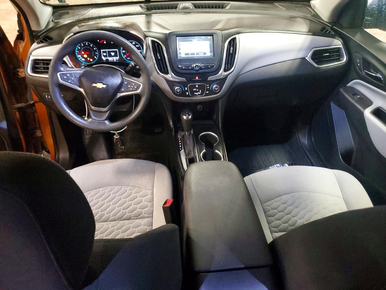 2018 Chevrolet Equinox Ls - zdjęcie 8