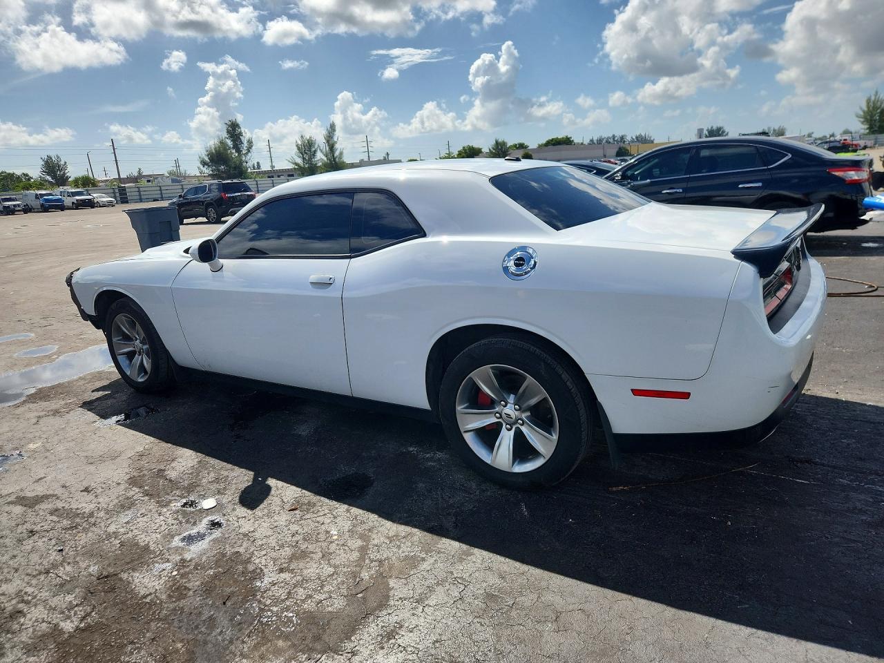 2015 Dodge Challenger Sxt - zdjęcie 2