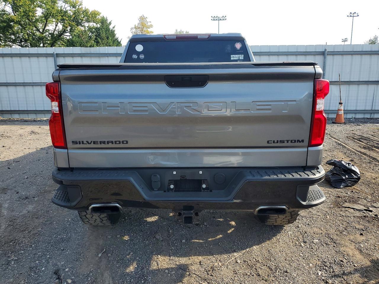 2021 Chevrolet Silverado K1500 Trail Boss Custom - zdjęcie 6
