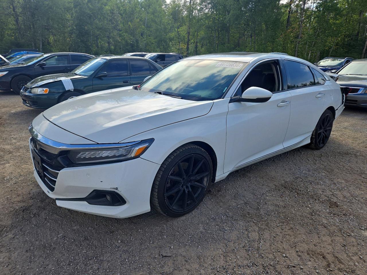 2021 Honda Accord Touring - zdjęcie główne