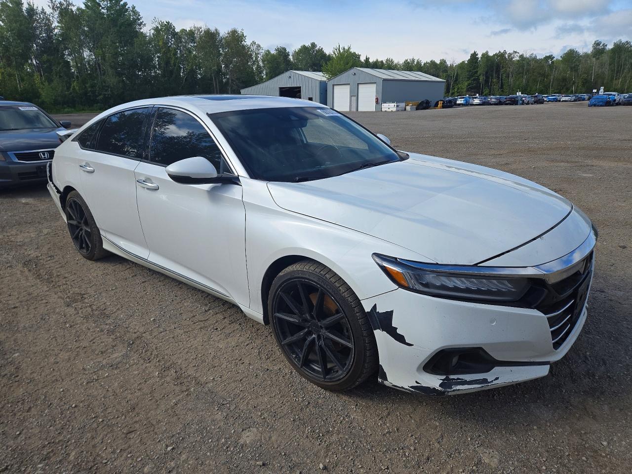 2021 Honda Accord Touring - zdjęcie 4