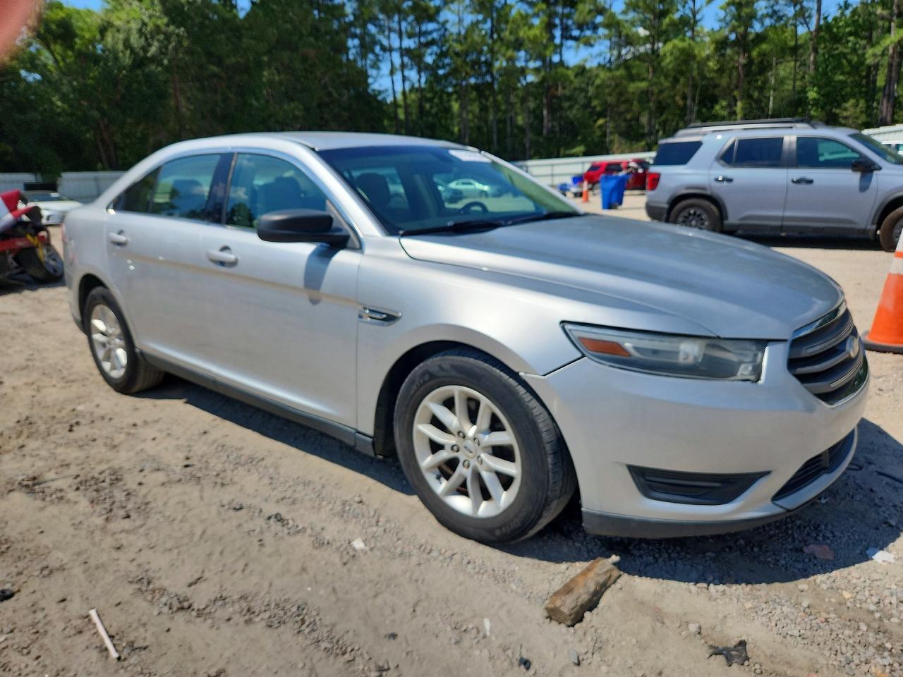 2015 Ford Taurus Se - zdjęcie 4