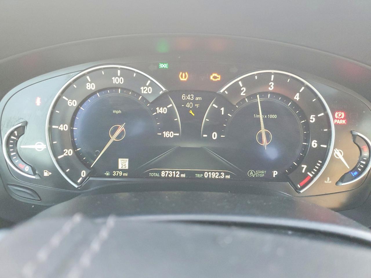 2019 BMW 530 I - zdjęcie 9