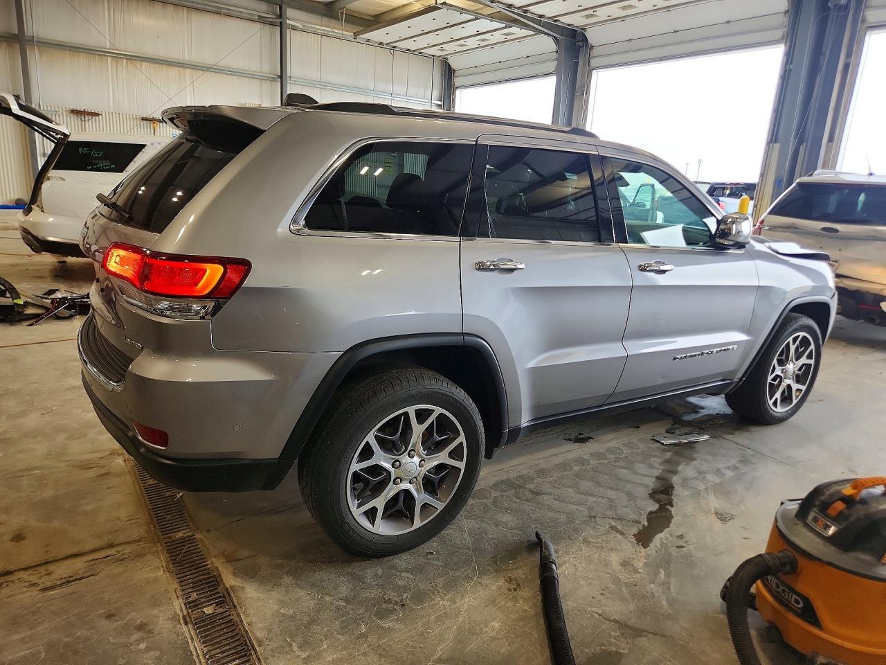 2021 Jeep Grand Cherokee Limited - zdjęcie 3