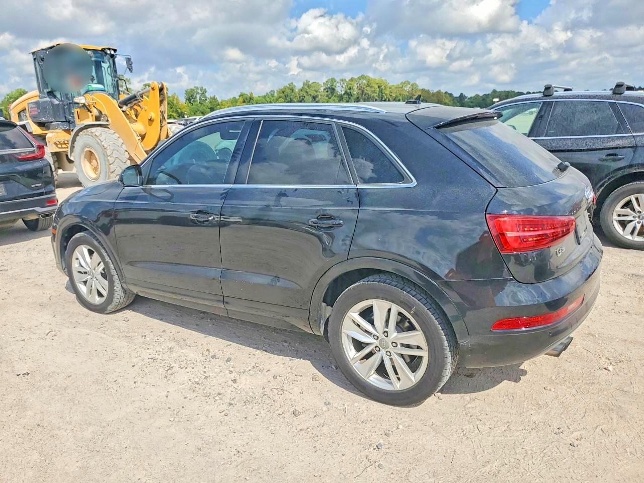 2016 Audi Q3 Premium Plus - zdjęcie 3