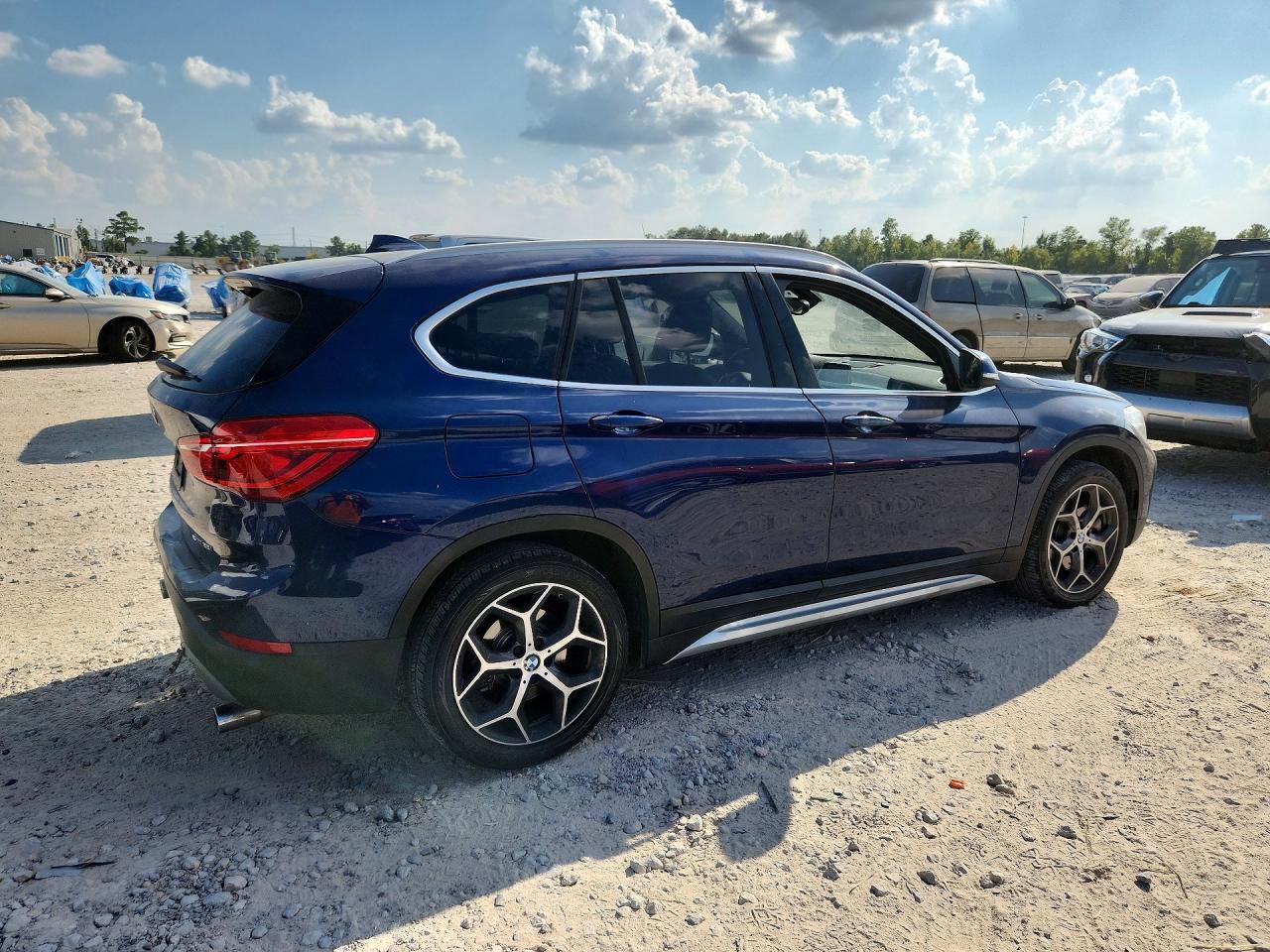 2018 BMW X1 Sdrive28I - zdjęcie 3