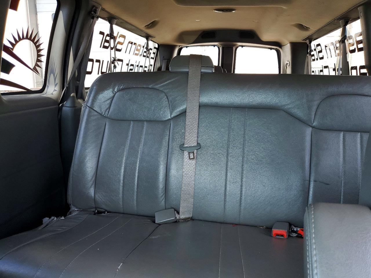 2013 Chevrolet Express G3500 Ls - zdjęcie 10