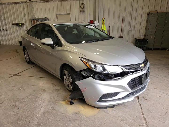 2017 Chevrolet Cruze Ls - zdjęcie 13
