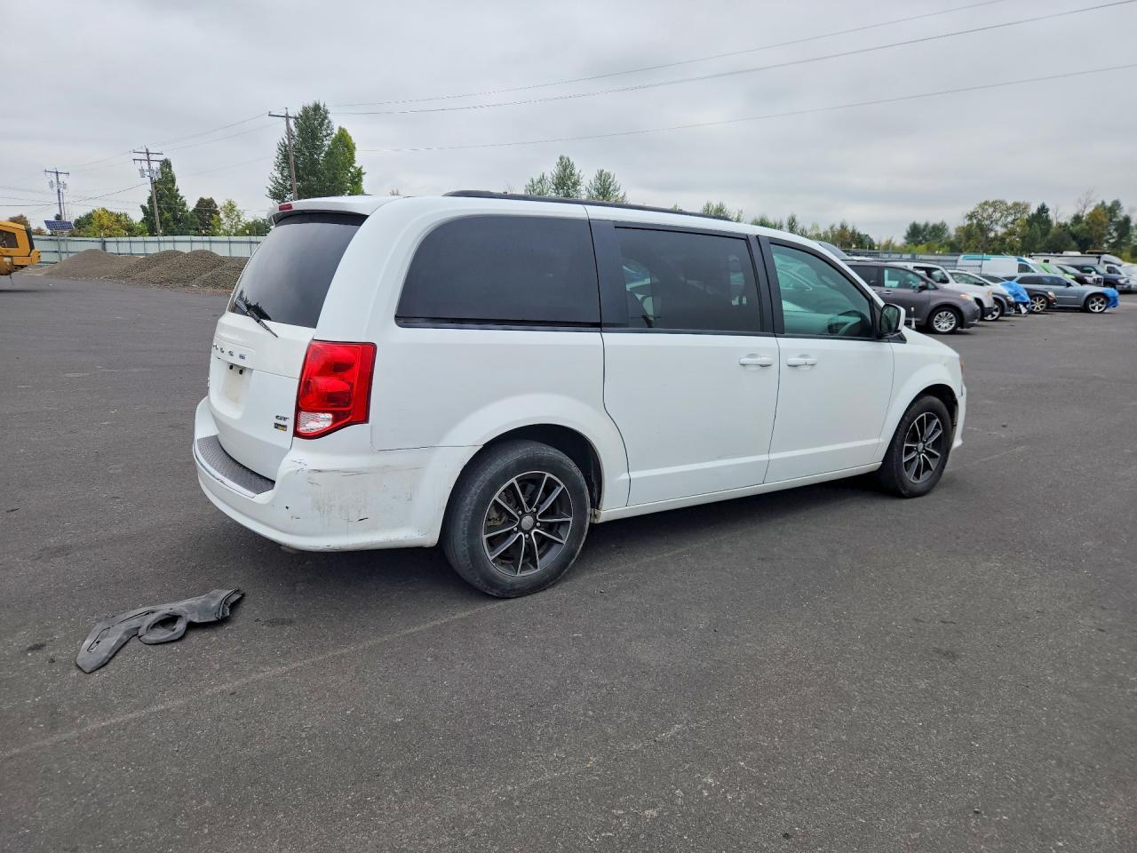 2018 Dodge Grand Caravan Gt - zdjęcie 3