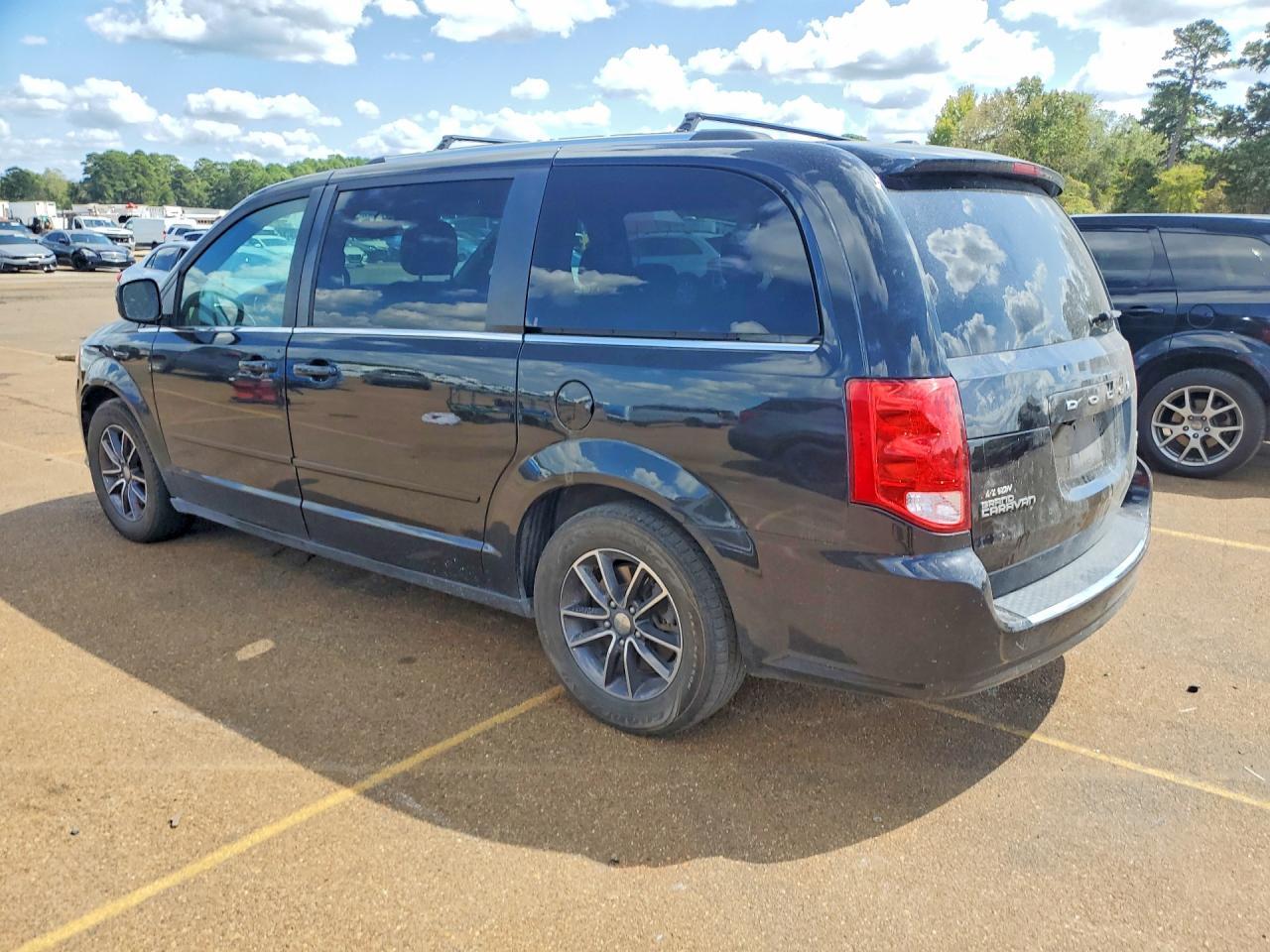 2017 Dodge Grand Caravan Sxt - zdjęcie 2