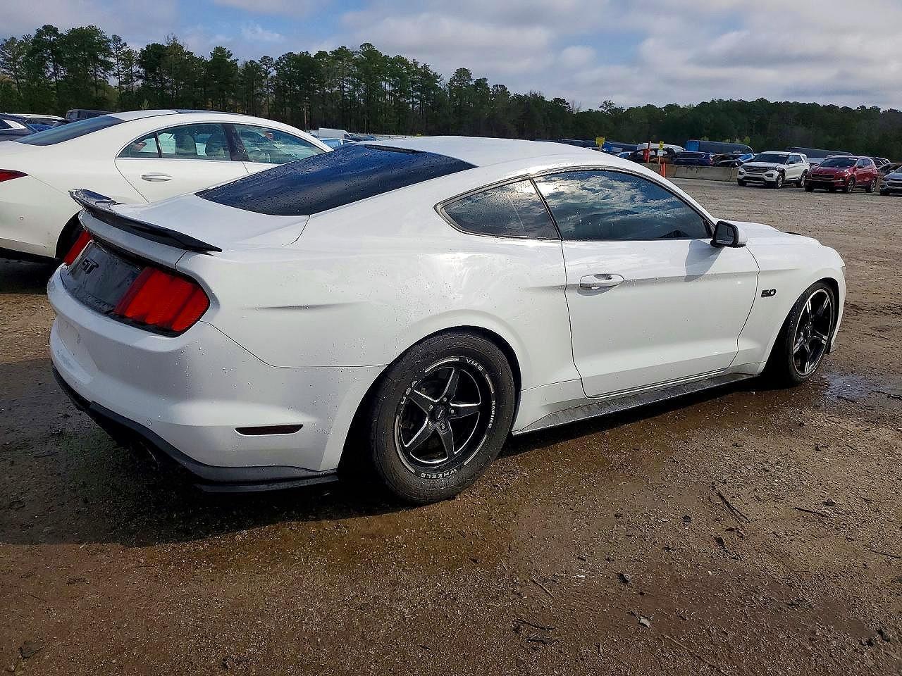 2015 Ford Mustang Gt - zdjęcie 3