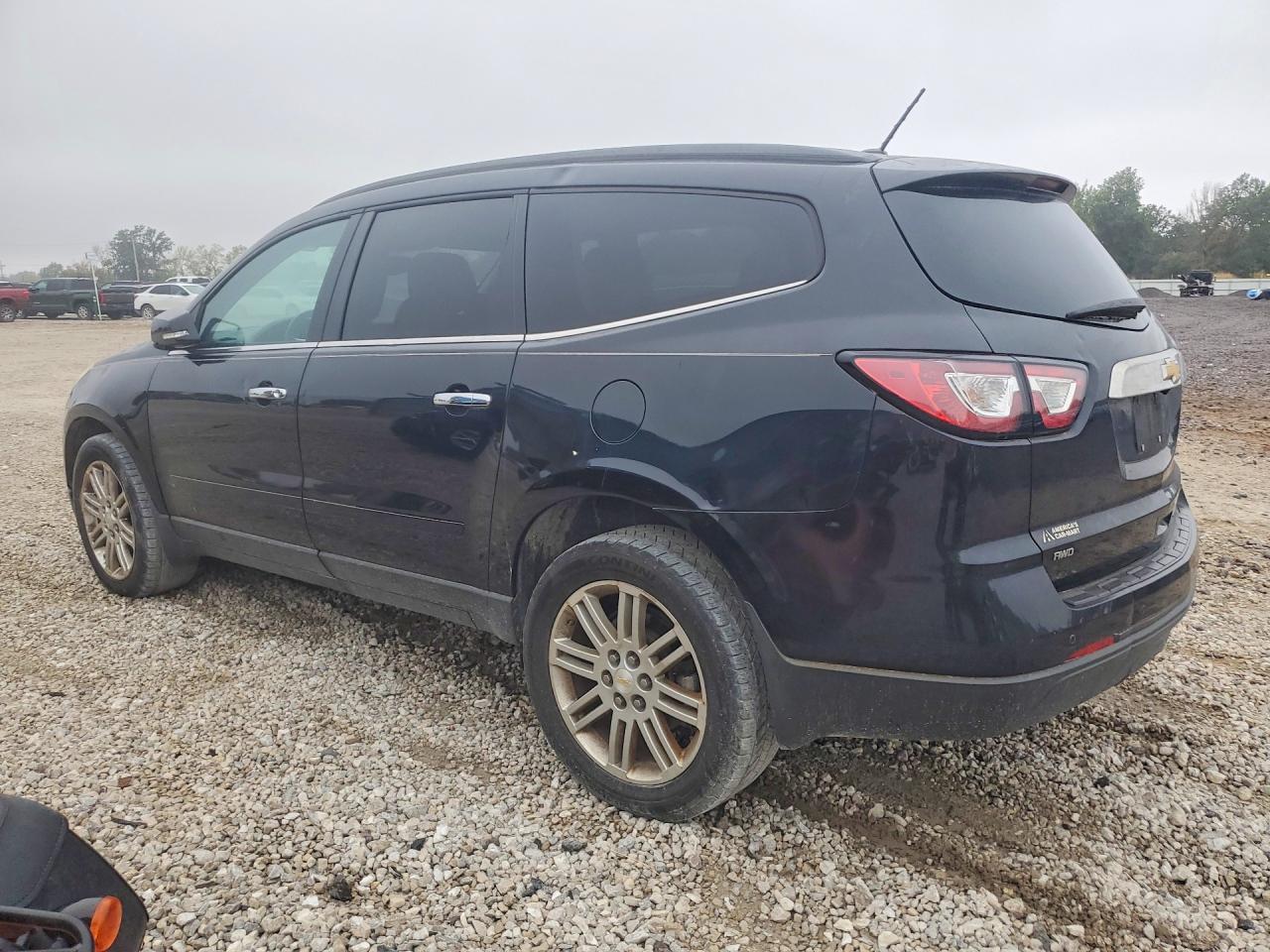 2015 Chevrolet Traverse Lt - zdjęcie 2