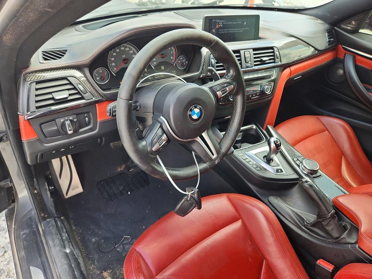 2015 BMW M4 - zdjęcie 8