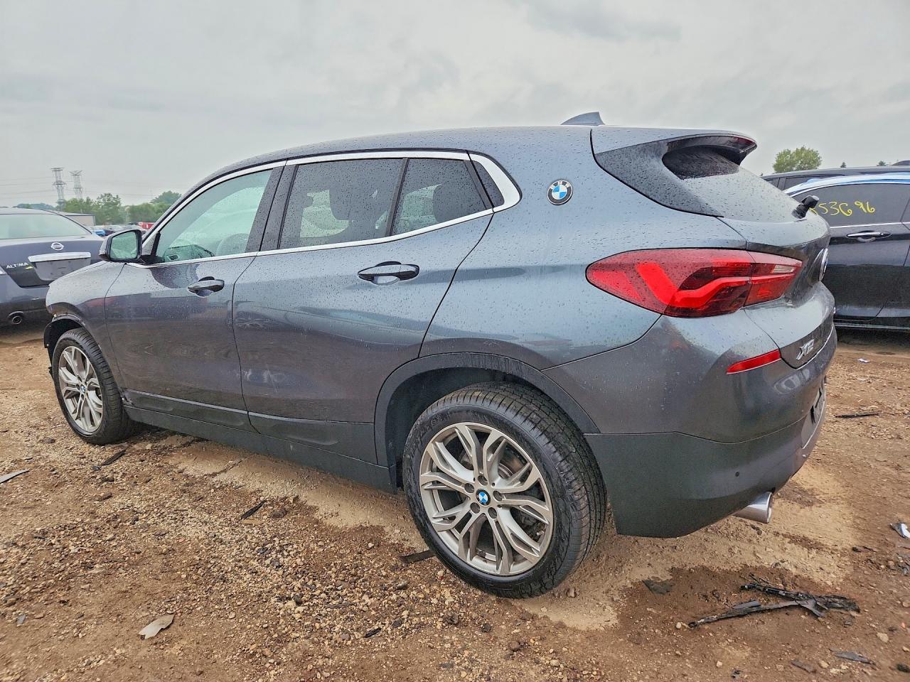 2021 BMW X2 xDrive28I - zdjęcie 2
