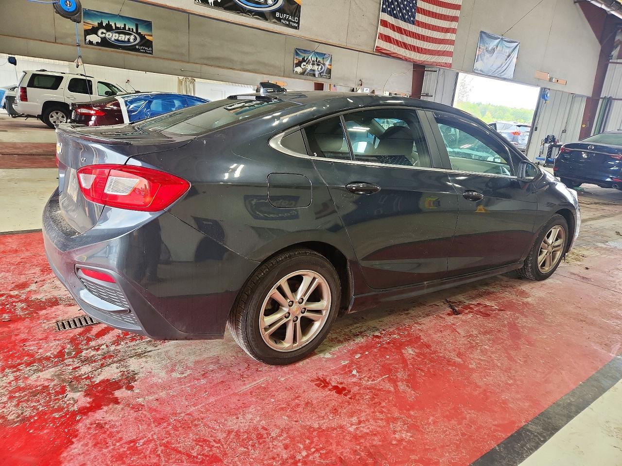2017 Chevrolet Cruze Lt - zdjęcie 3