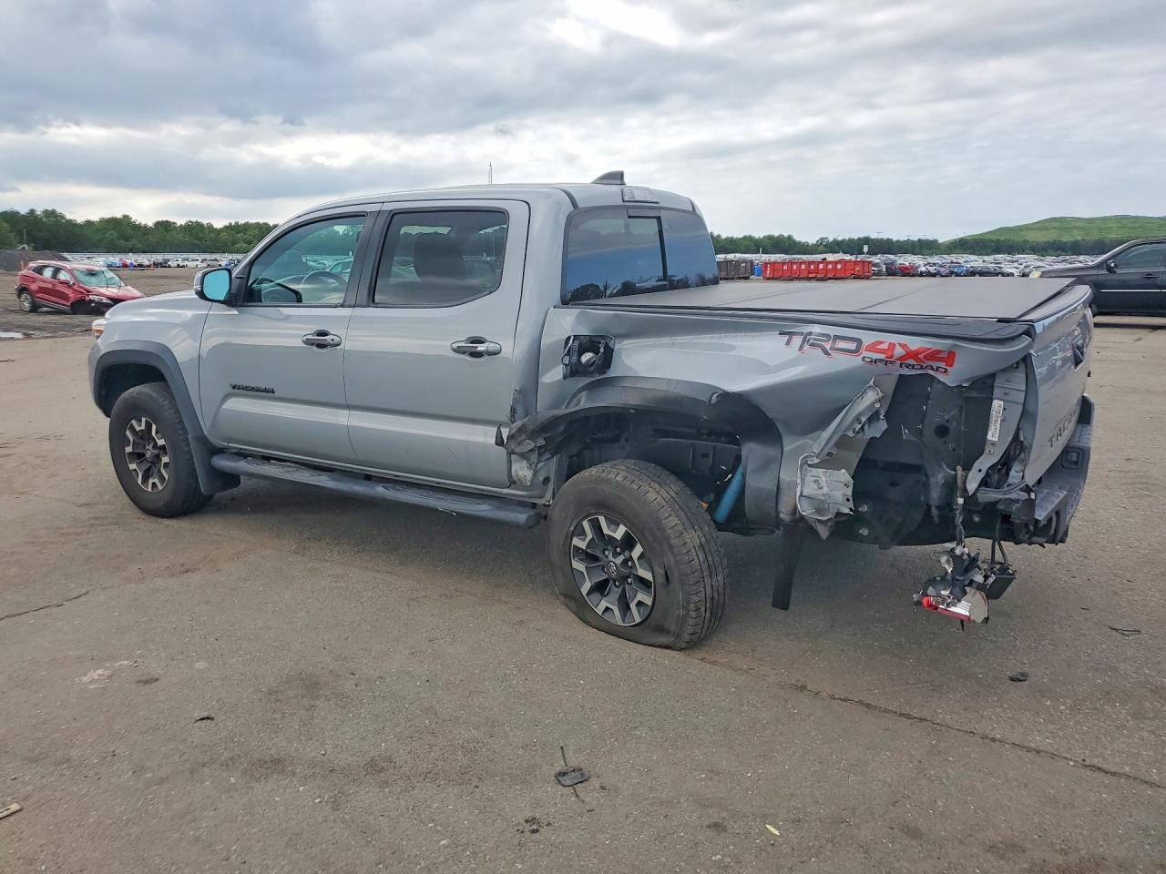 2020 Toyota Tacoma Trd Off-Road - zdjęcie 2