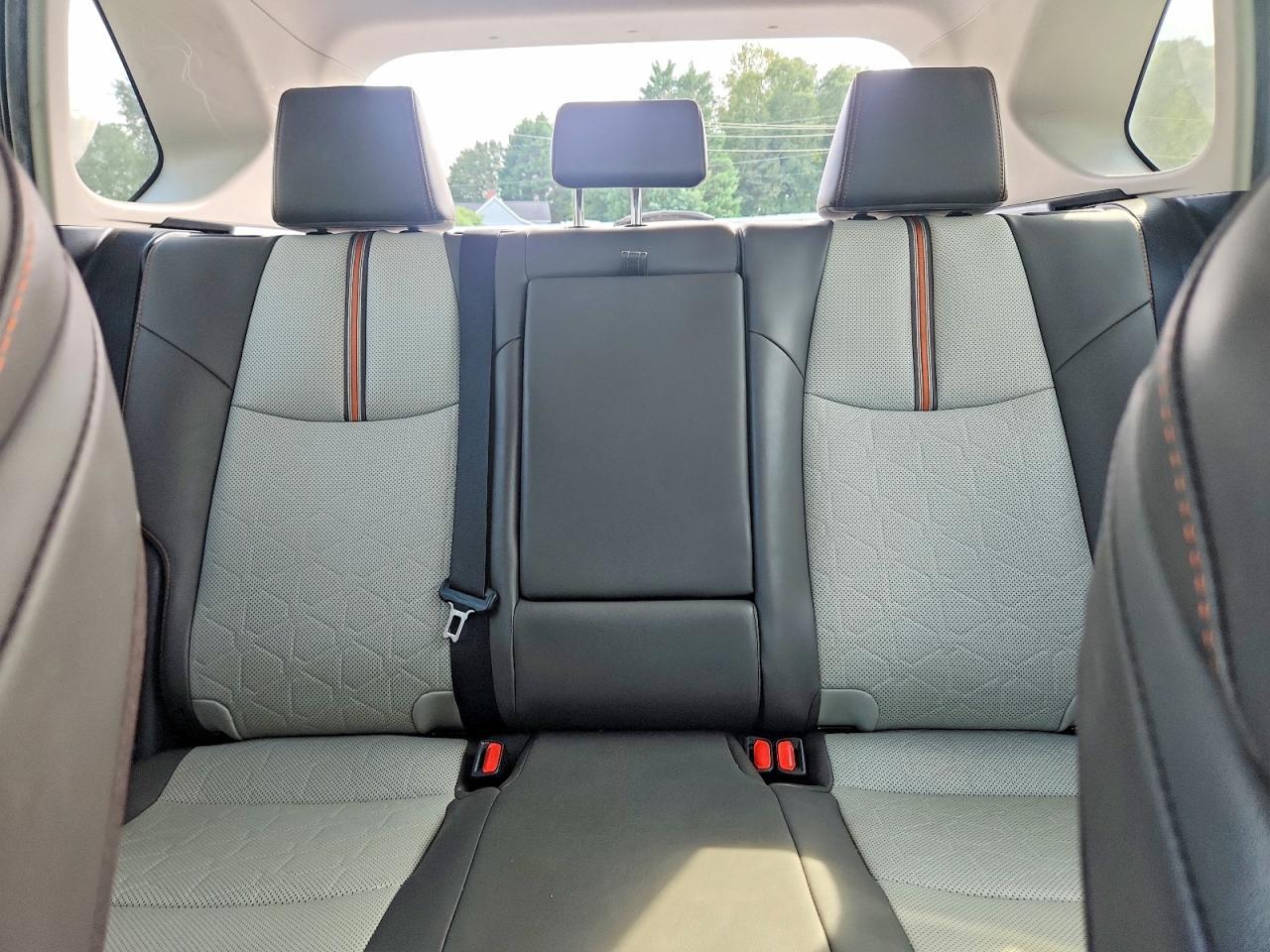 2019 Toyota Rav4 Adventure - zdjęcie 10