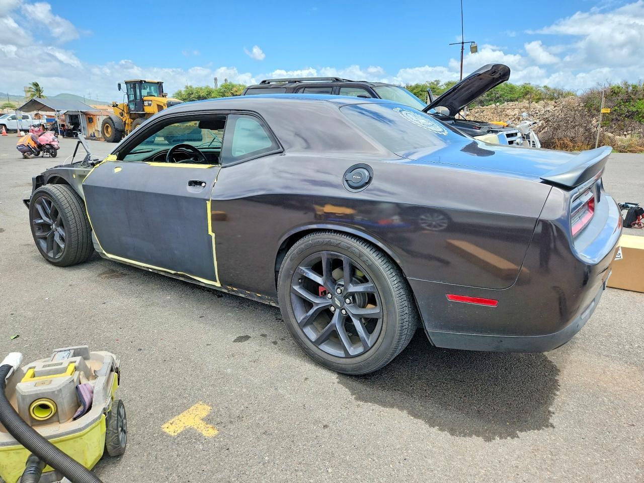 2020 Dodge Challenger R/T - zdjęcie 2