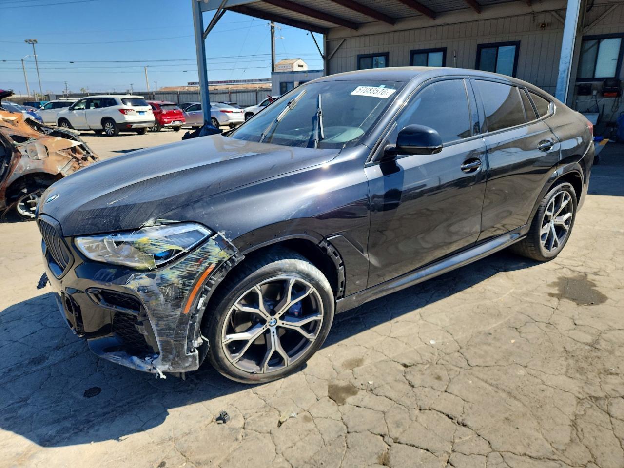 2022 BMW X6 xDrive40I - zdjęcie główne
