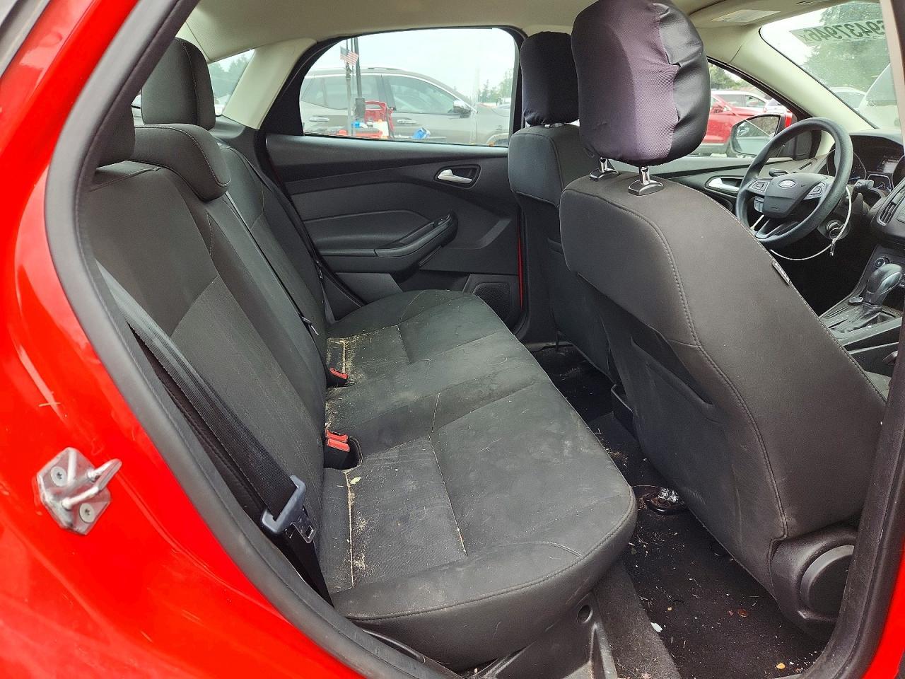 2017 Ford Focus Se - zdjęcie 10