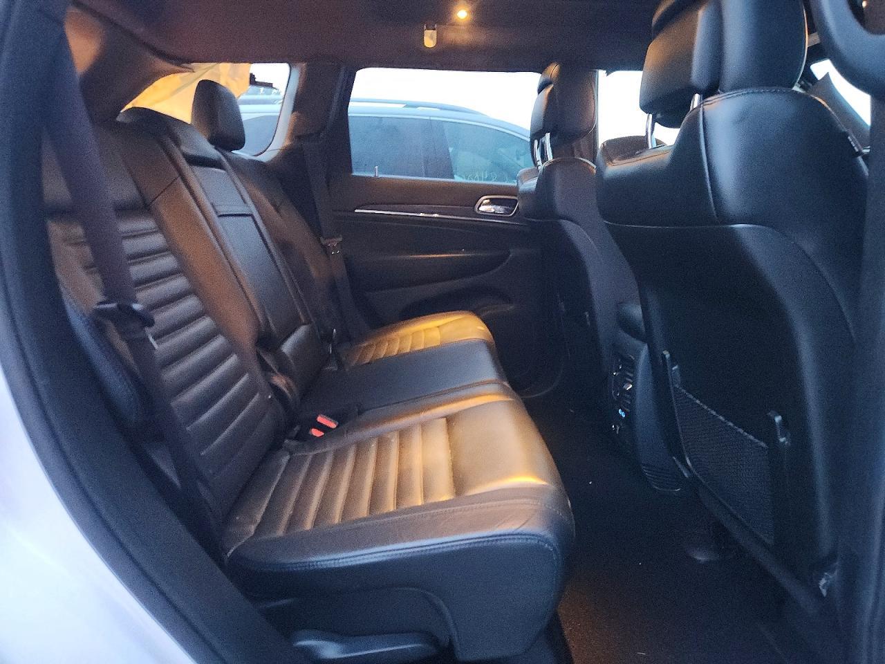 2020 Jeep Grand Cherokee Limited - zdjęcie 11