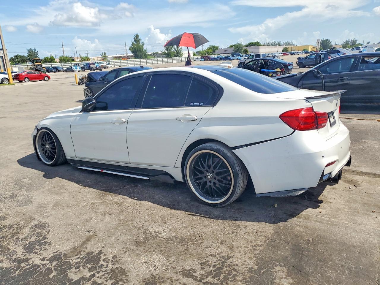 2016 BMW 328 I Sulev - zdjęcie 2