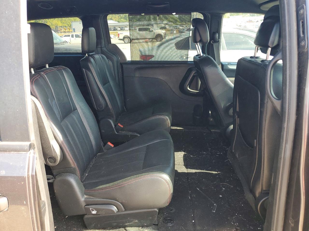 2019 Dodge Grand Caravan Gt - zdjęcie 11