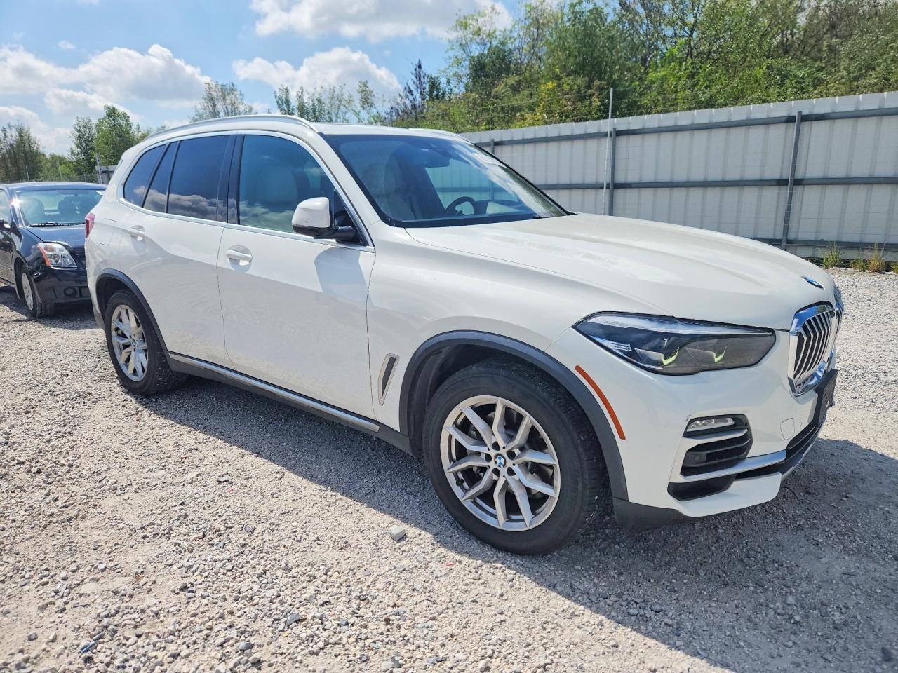 2019 BMW X5 xDrive40I - zdjęcie 4