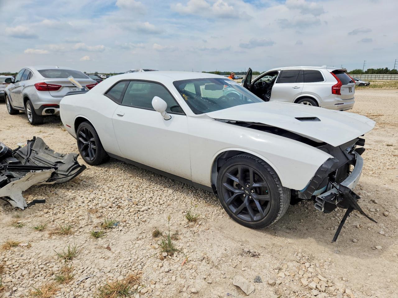 2023 Dodge Challenger Sxt - zdjęcie 4