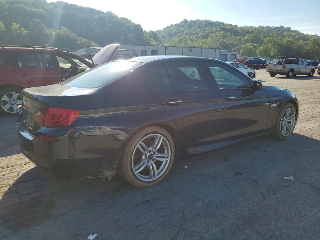 2013 BMW Seria 5 535i - zdjęcie 3