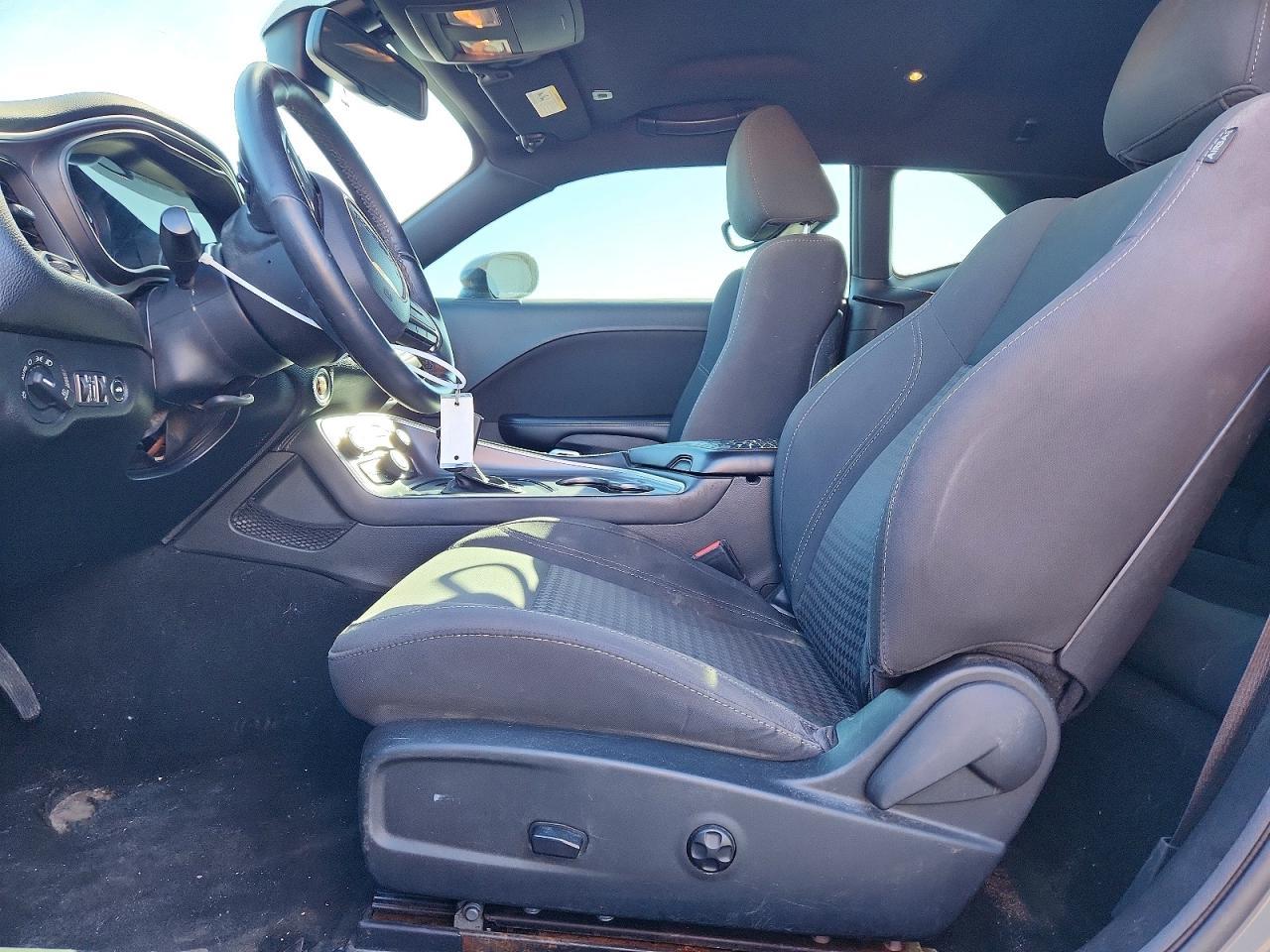 2019 Dodge Challenger Sxt - zdjęcie 7