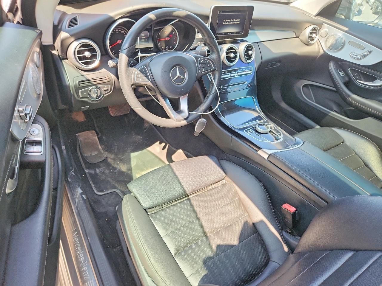 2017 Mercedes-Benz C 300 - zdjęcie 8