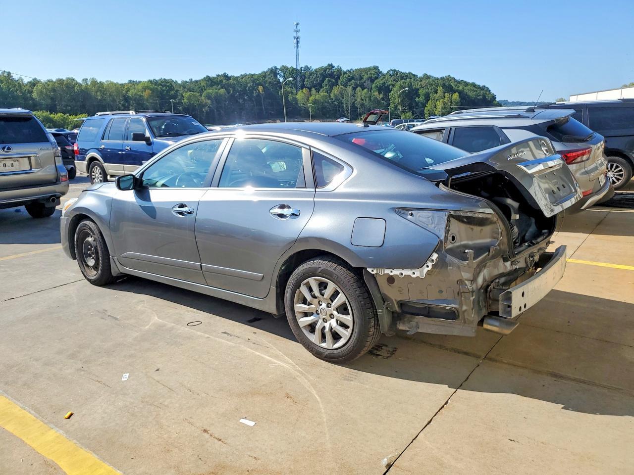 2014 Nissan Altima 2.5 S - zdjęcie 2