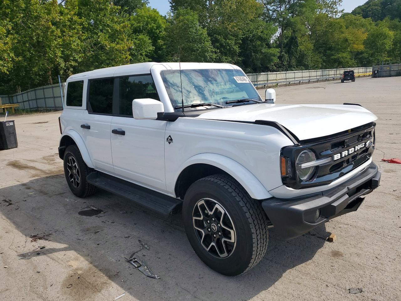 2026 Ford Bronco Outer Banks - zdjęcie 4