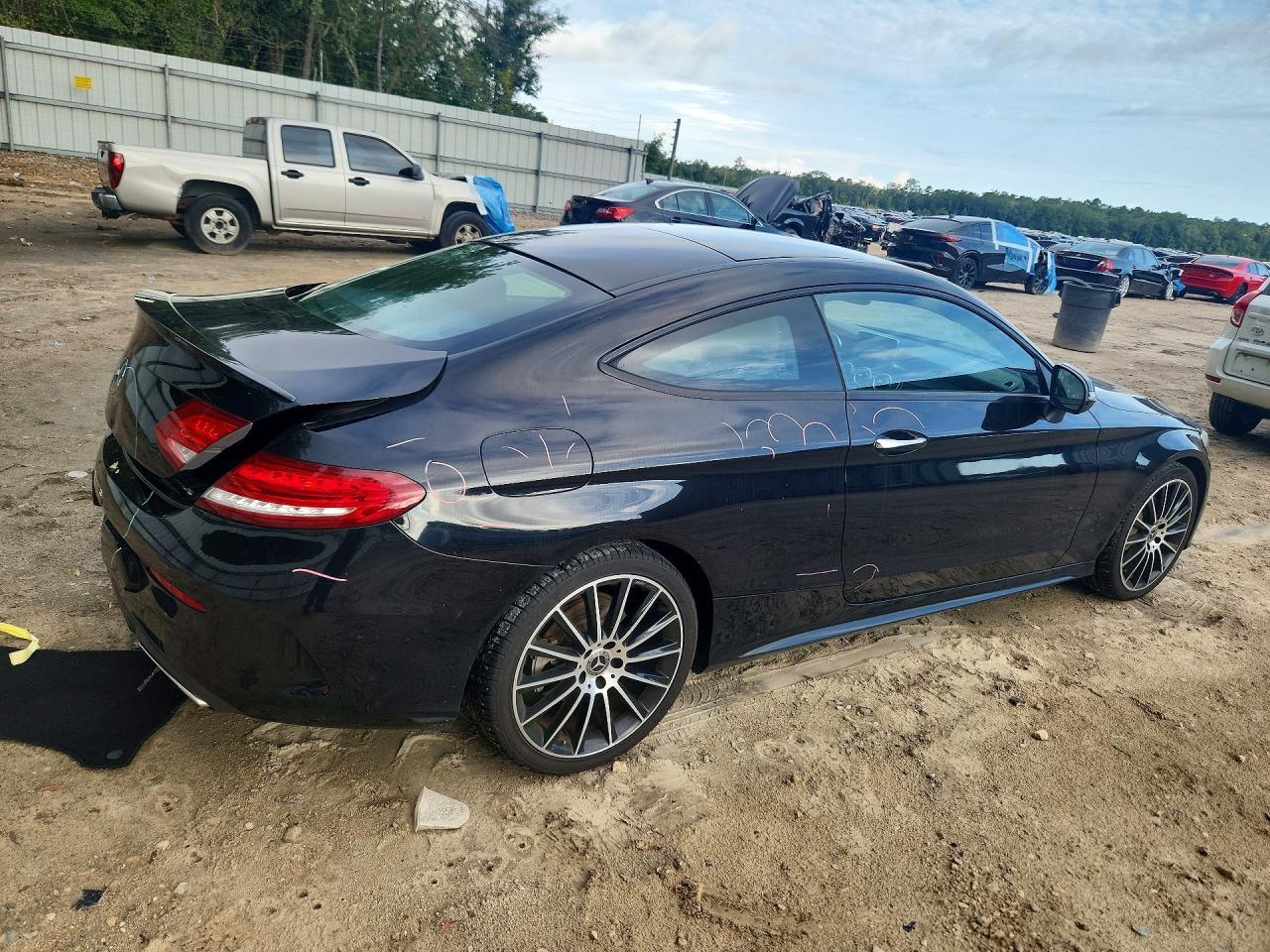2018 Mercedes-Benz C 300 - zdjęcie 3