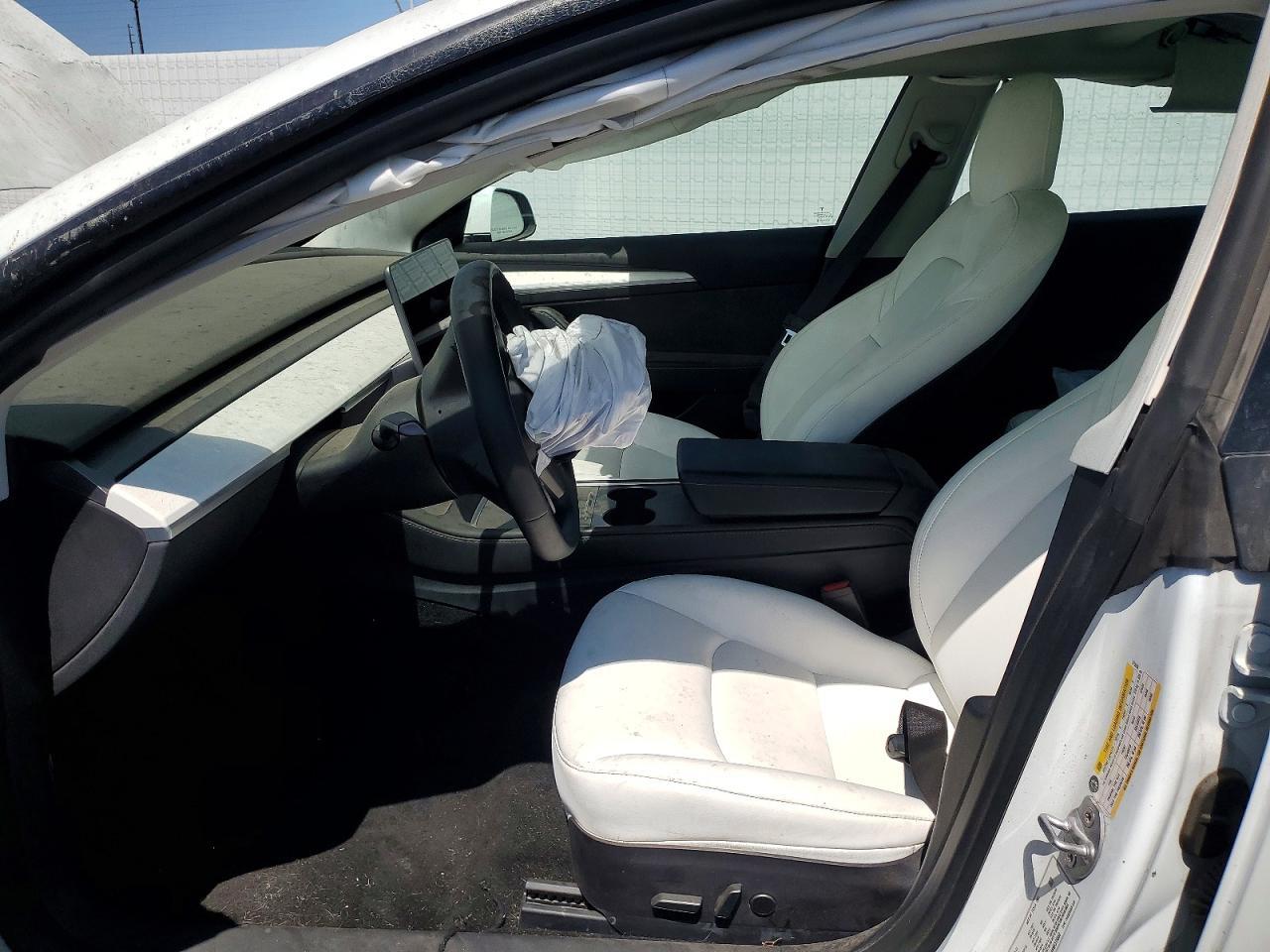 2022 Tesla Model 3 - zdjęcie 7