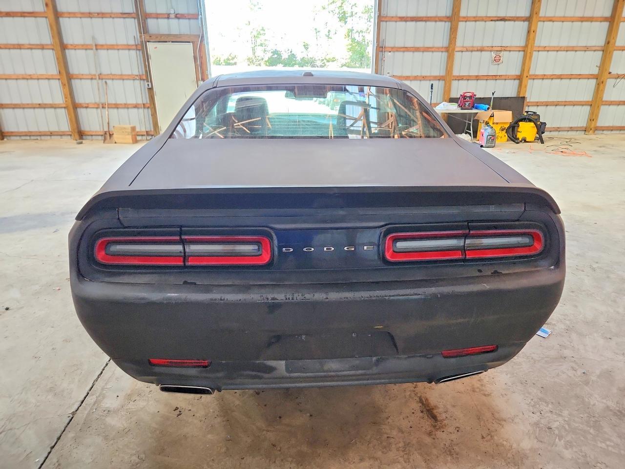 2015 Dodge Challenger Sxt - zdjęcie 6