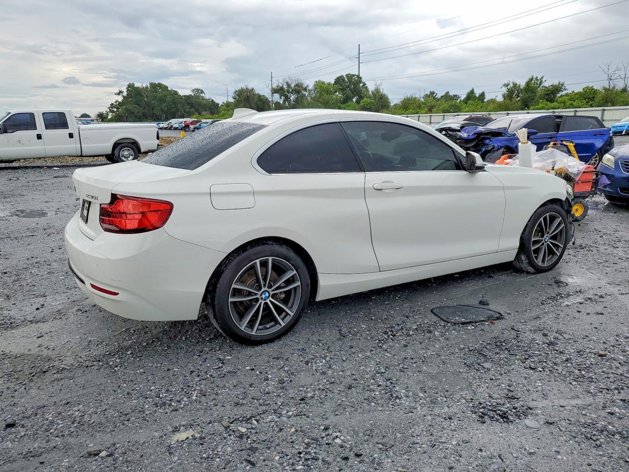 2019 BMW 230I - zdjęcie 3