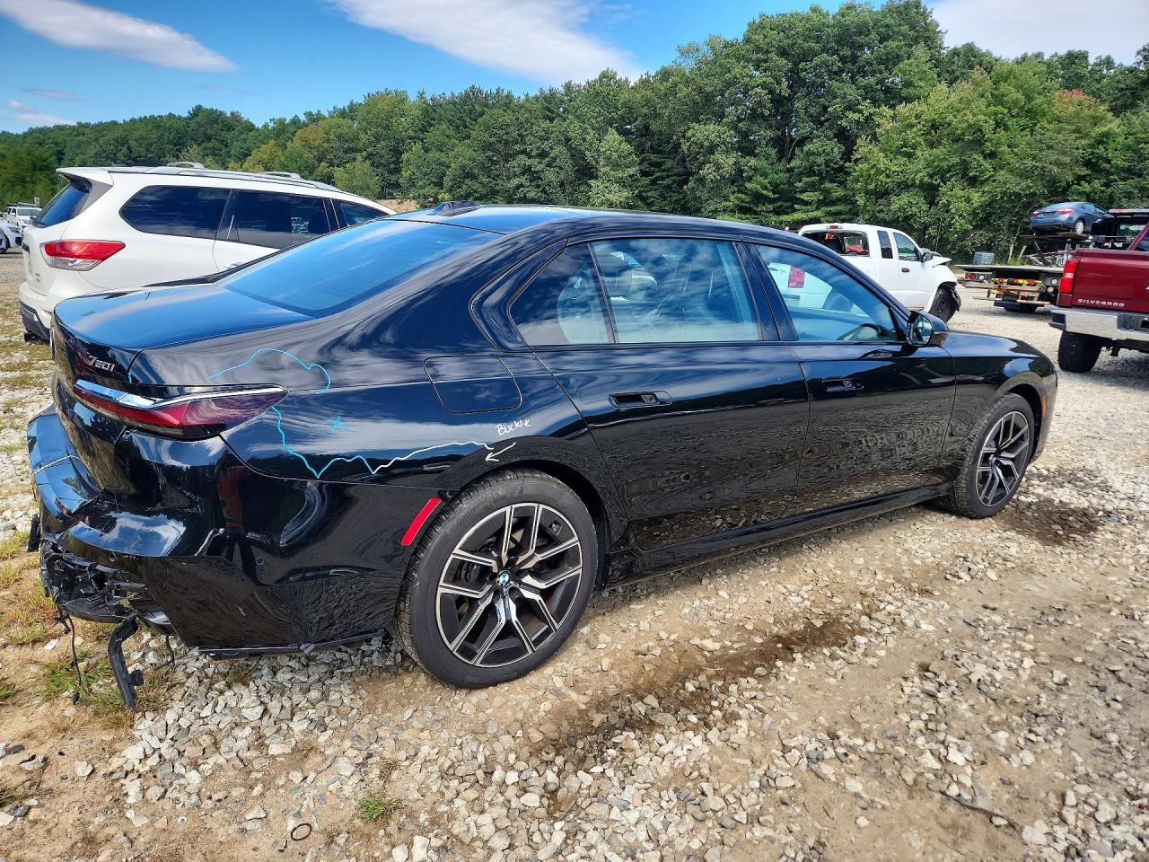 2024 BMW 760 Xi - zdjęcie 3
