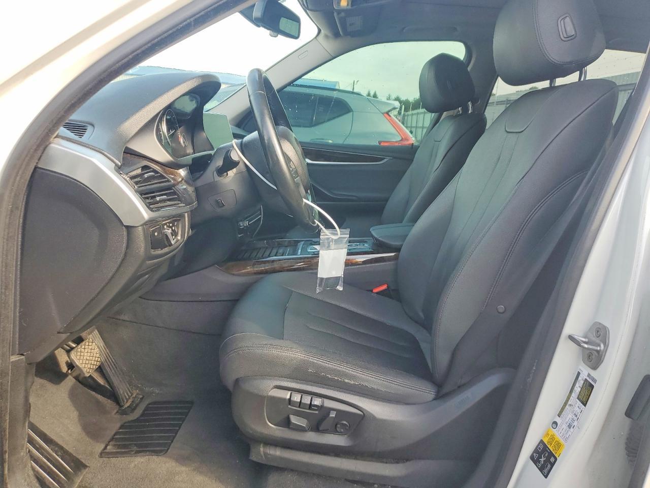 2016 BMW X5 xDrive35I - zdjęcie 7