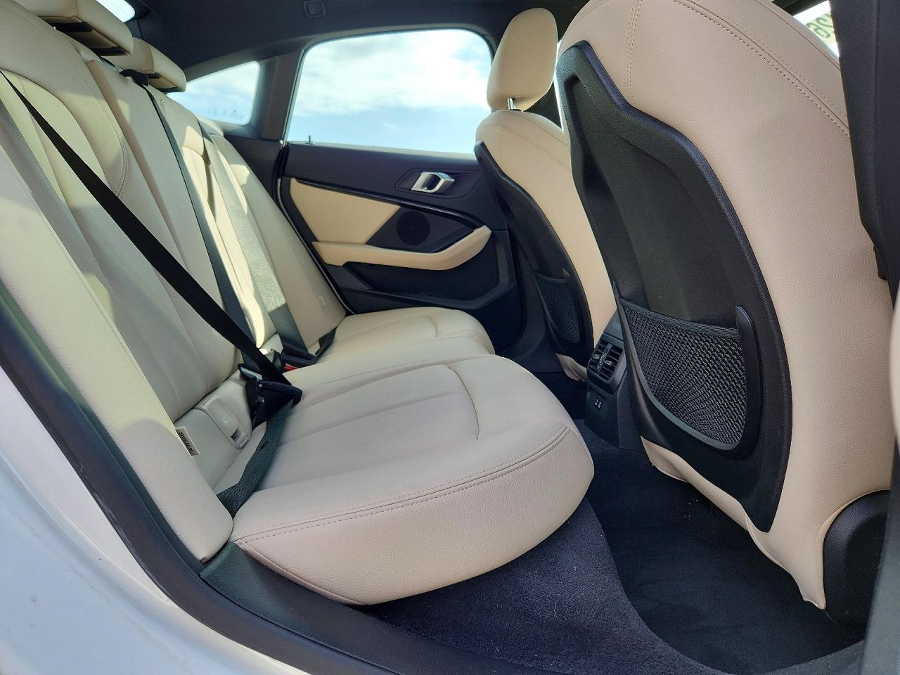 2021 BMW Seria 2 228i - zdjęcie 10