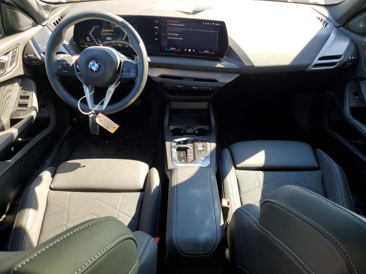 2026 BMW 228Xi - zdjęcie 8